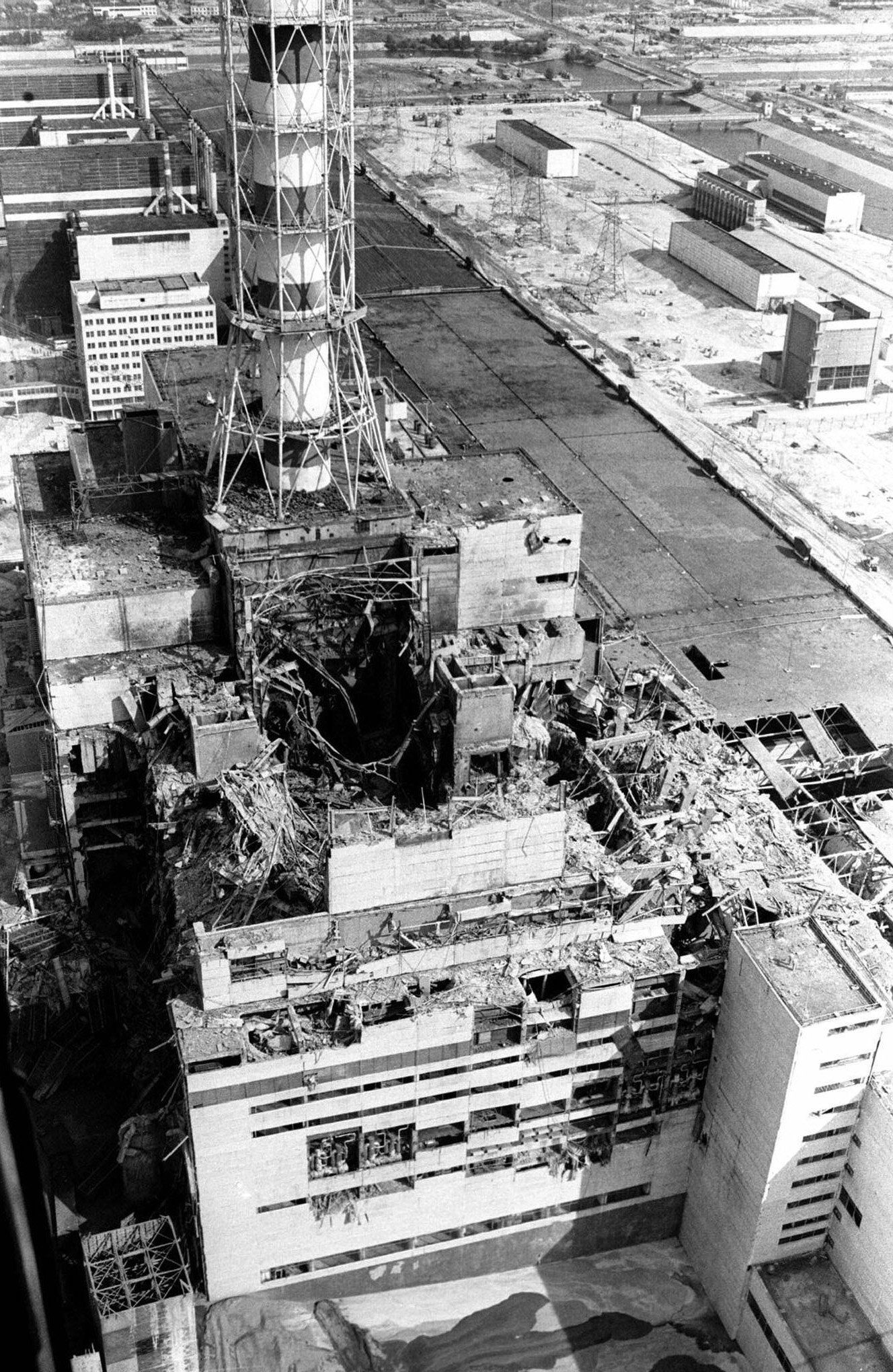 Explodierter Kraftwerksteil in Tschernobyl. Ansicht von oben.
